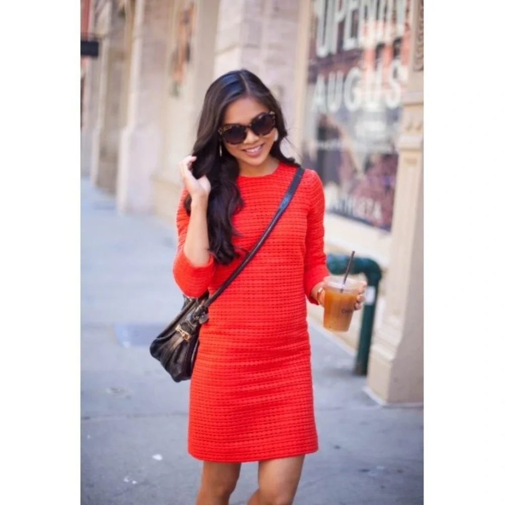 Kate Spade Shift Dress 8 Orange Textured Eyelet Mod Preppy Workwear